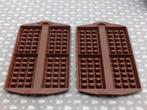 Lot de 2 moules à gaufres Tupperware MultiFlex en silicone, Ophalen of Verzenden, Nieuw, Bruin, Overige typen