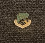 PIN - AIR FORCE COMMUNICATIONS COMMAND - LUCHTMACHT - LEGER, Verzamelen, Speldjes, Pins en Buttons, Verzenden, Gebruikt, Overige onderwerpen