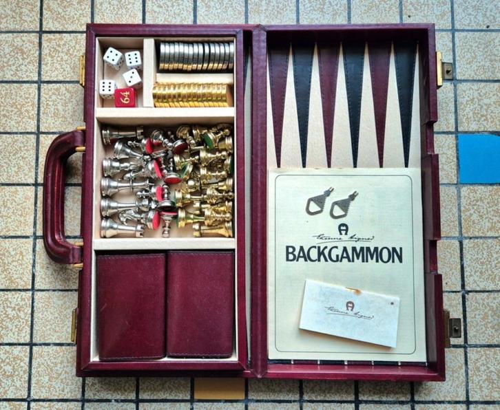 Etienne Aigner 1970 jeu d'échec Backgammon, Hobby en Vrije tijd, Gezelschapsspellen | Bordspellen, Ophalen of Verzenden