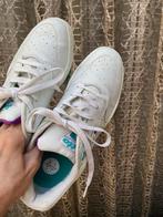 Witte tennisschoenen LOTTO   6 of 39, Sport en Fitness, Tennis, Ophalen of Verzenden, Gebruikt, Schoenen