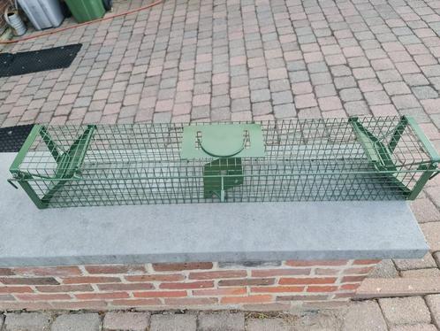 val, Dieren en Toebehoren, Overige Dieren-accessoires, Zo goed als nieuw, Ophalen