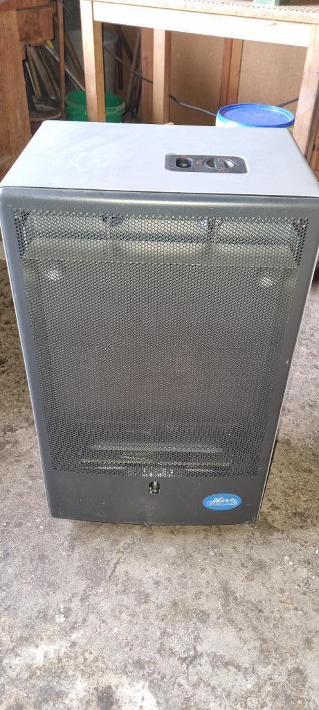 Butaangas verwarming, Doe-het-zelf en Bouw, Verwarming en Radiatoren, Zo goed als nieuw, Thermostaat, 800 watt of meer, 80 cm of meer
