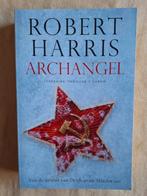 Robert Harris - Archangel literaire thriller, Ophalen of Verzenden, Zo goed als nieuw