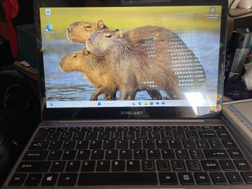Laptop 14" Windows 11 beschikbaar voor biedingen