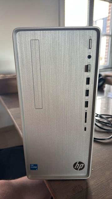 HP Pavilion Desktop TP01-2077nb beschikbaar voor biedingen