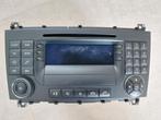 Originele Mercedes radio W203, Auto diversen, Autoradio's, Ophalen, Zo goed als nieuw
