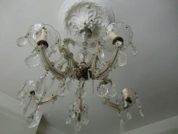 lustre vénitien  beschikbaar voor biedingen