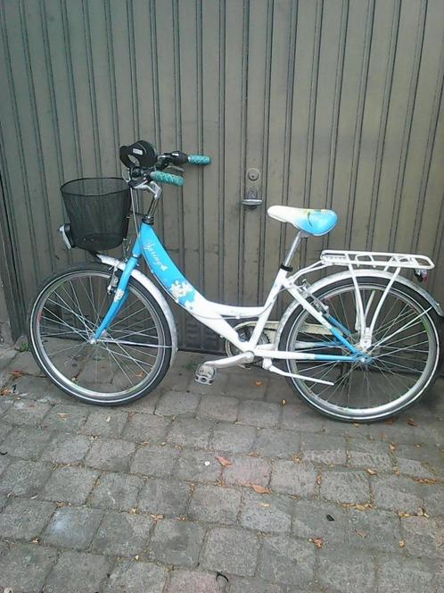 meisjesfiets spring 24 inch, Fietsen en Brommers, Fietsen | Meisjes, Zo goed als nieuw, 24 inch, Handrem, Versnellingen, Ophalen