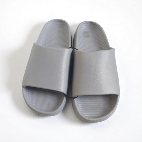 Heren slippers effen grijs 42, Kleding | Heren, Schoenen, Nieuw, Slippers, Overige kleuren, Verzenden
