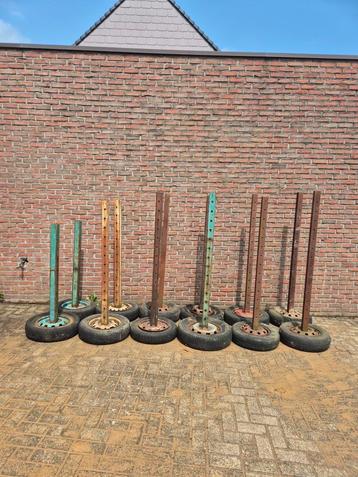 Springstaanders springbalken  beschikbaar voor biedingen