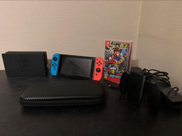Nintendo switch met mario oddysel erbij en extra oobergzak beschikbaar voor biedingen