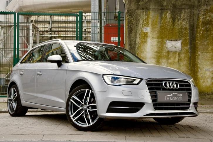 Audi A3 30 TFSi **Benzine** Xenon **, Autos, Audi, Entreprise, Achat, A3, Capteur de pluie, Essence, Euro 6, Hatchback, 5 portes