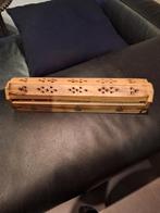 Houten doosje voor reukstokjes, Diversen, Ophalen
