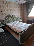 Fleur-de-lis groen gestoffeerd bed Louis XV-stijl 180/200, Ophalen
