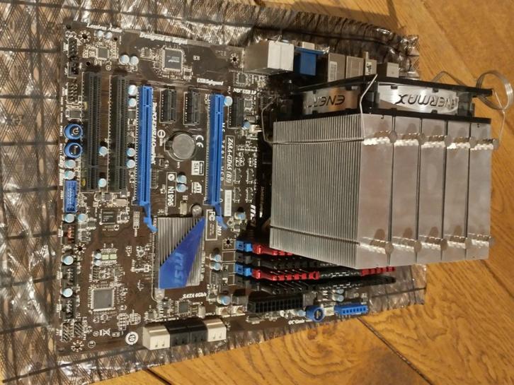 I7 2600k cpu met moederbord en geheugen, Computers en Software, Processors, Gebruikt, 4-core, 3 tot 4 Ghz, Ophalen