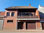 Ruime woning, mooi en rustig gelegen, Immo, 200 tot 500 m², 634 kWh/m²/jaar, Provincie Oost-Vlaanderen, 233 m²