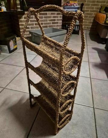 Vintage rieten wijnflessenhouder 4 flessen prima staat  beschikbaar voor biedingen