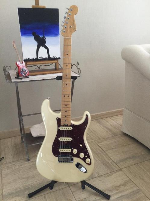 Am Elite Strat HSS Olympic Pearl, Muziek en Instrumenten, Snaarinstrumenten | Gitaren | Elektrisch, Nieuw, Solid body, Fender