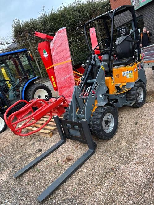 Kniklader Giant en Eurotrac, Zakelijke goederen, Machines en Bouw | Kranen en Graafmachines, Ophalen