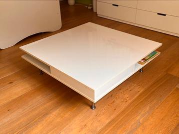 Table basse avec 2 tiroirs (Ikea)