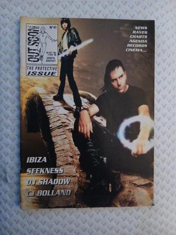 Out Soon magazine beschikbaar voor biedingen