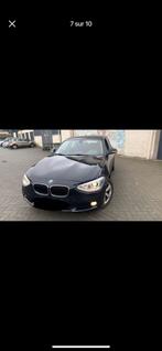 BMW SÉRIE 1 noir 118i, Autos, 5 places, Série 1, Noir, Carnet d'entretien