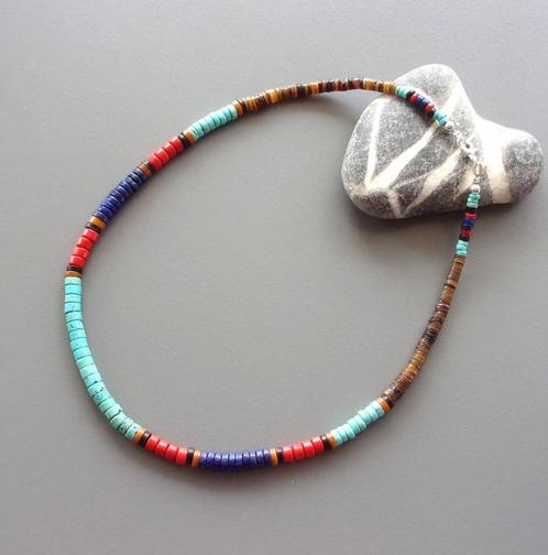Indiaanse ketting voor dames of heren in turkoois en koraal, Handtassen en Accessoires, Kettingen, Nieuw, Zilver, Blauw, Met edelsteen