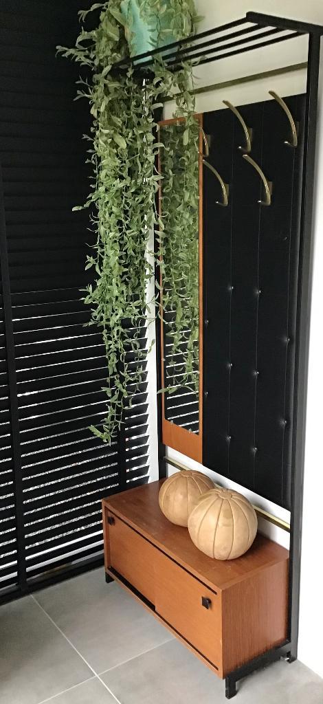 Vintage kapstok met spiegel en kastje onderaan , jaren ‘60, Huis en Inrichting, Woonaccessoires | Kapstokken, Gebruikt, Hout, Ophalen