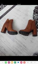 3 talon taille 38. 20euro pour les 3 bon prix, Enlèvement ou Envoi, Comme neuf
