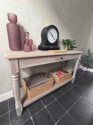 Eiken Wandtafel  beschikbaar voor biedingen