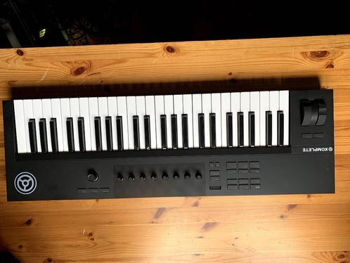 Volledige controle A 49, Muziek en Instrumenten, Midi-apparatuur, Nieuw, Ophalen of Verzenden