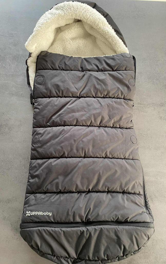 UPPAbaby Cozy Ganoosh Voetenzak - Zwart, Kinderen en Baby's, Buggy's, Zo goed als nieuw, Overige merken, Voetenzak, Ophalen