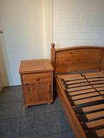 Eenpersoonsbed met nachtkastje, Huis en Inrichting, Slaapkamer | Bedden, Ophalen, Gebruikt