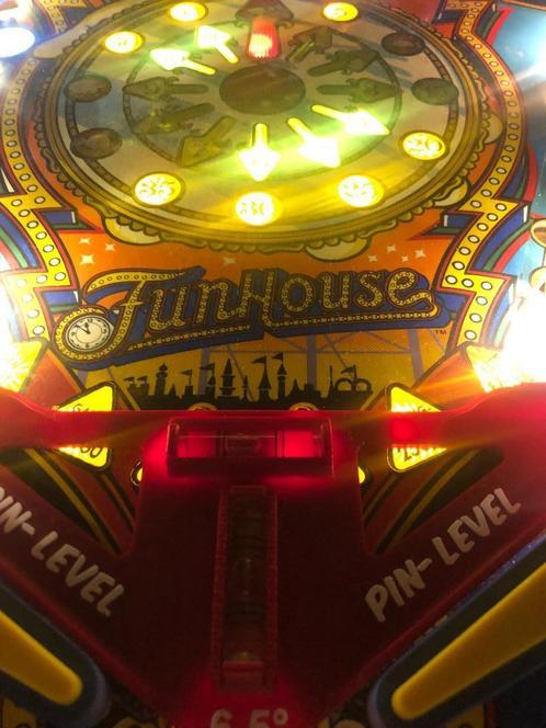 nieuwe bally williams stern flipper waterpas incl verzending, Verzamelen, Automaten | Flipperkasten, Nieuw, Dot-matrix, Flipperkast