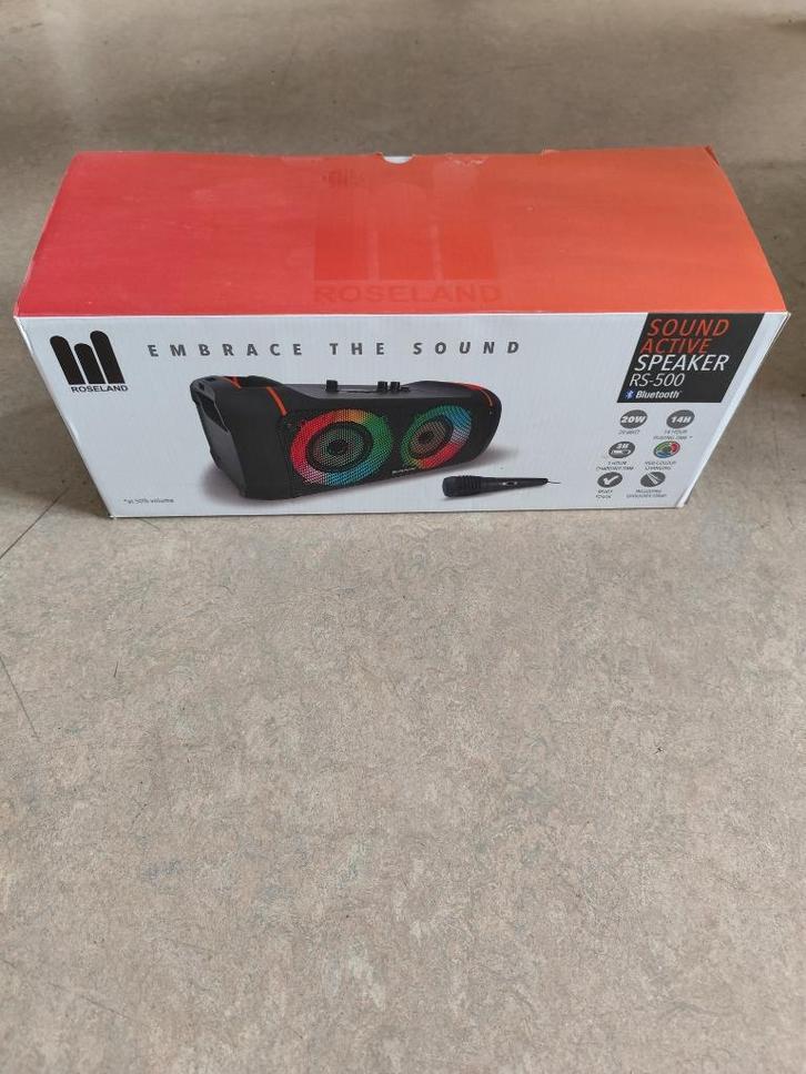 Roseland Party Speaker - RGB Coler Changing (Amper gebruikt), Audio, Tv en Foto, Luidsprekerboxen, Zo goed als nieuw, Overige merken
