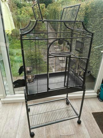 Cage pour petit perroquet ou perruche 