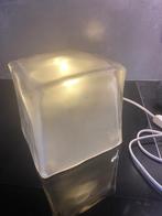 Lampe cube en verre IKEA années 90, Ophalen, Zo goed als nieuw, Glas, Minder dan 50 cm