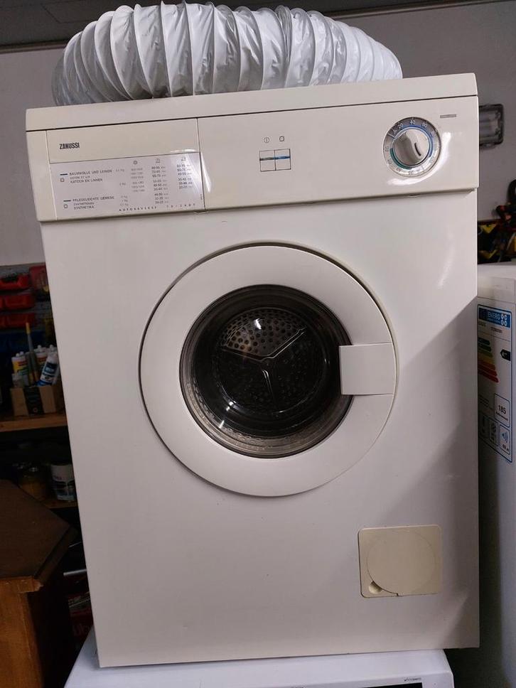 Droogkast Zanussi (oud model), Elektronische apparatuur, Droogkasten, Gebruikt, Luchtafvoer, Ophalen