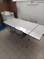 Table et 4 chaises en formica, Maison & Meubles, Tables | Tables à manger, Quatre personnes, 50 à 100 cm, Comme neuf, Enlèvement