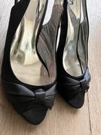 Chaussures en satin taille 37, Enlèvement ou Envoi, Comme neuf