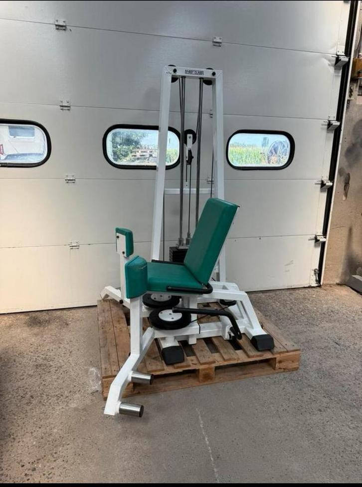First class adductor / adductor machine / benen/ legs, Sport en Fitness, Fitnessmaterialen, Gebruikt, Overige typen, Armen, Benen
