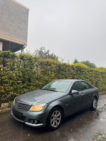 Mercedes C180 diesel van 2012 met 145.000KM met GARANTIE beschikbaar voor biedingen