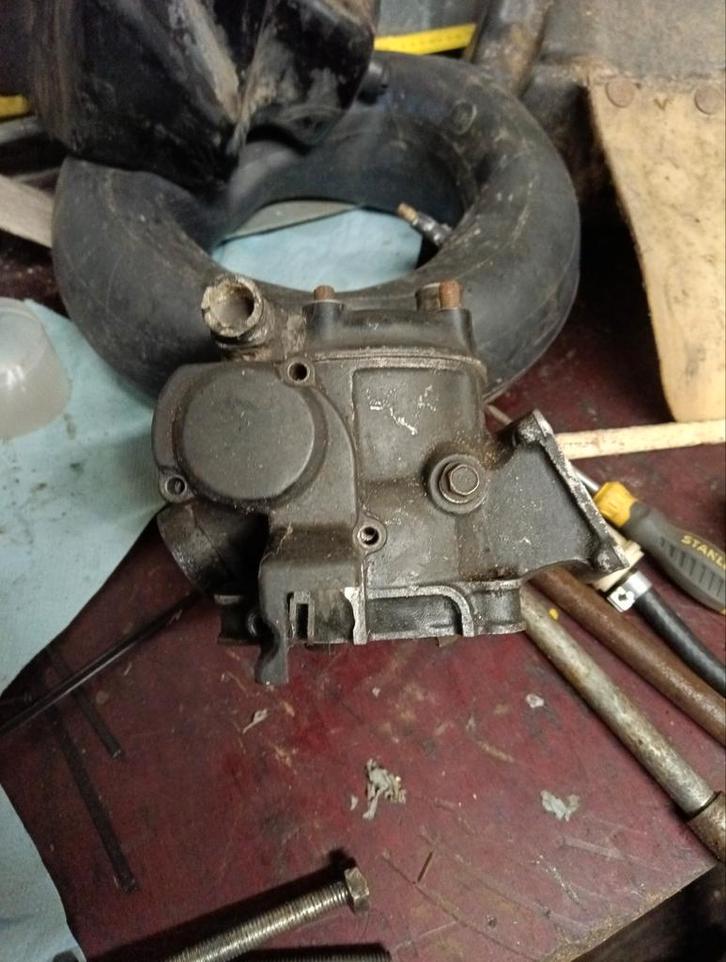 Yamaha YZ 125 cilinder+kop 1984...te reviseren, Motoren, Onderdelen | Oldtimers, Gebruikt, Ophalen of Verzenden