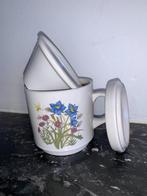 Tasse à thé vintage 3 pièces avec filtre et couvercle, Maison & Meubles, Tasse(s) et/ou soucoupe(s), Céramique, Enlèvement ou Envoi