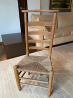 Oude kerkstoelen, Ophalen