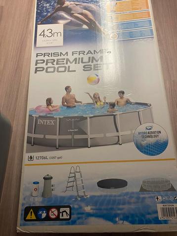 Zwembad 4.3m intex + alle toebehoren, Enlèvement, Comme neuf