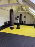 Tatami. Tatamis 1mx1mx2.6cm epaisseur. Mousse EVA Jaune/noir, Sport en Fitness, Vechtsporten en Zelfverdediging, Info@kriden.be