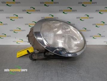 Koplamp rechts van een Mini Cooper S beschikbaar voor biedingen