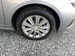 Peugeot 308 1.5 D 130pk Euro 6D cruise/gps/trekhaak /, Auto's, Automaat, Gebruikt, Euro 6, Grijs