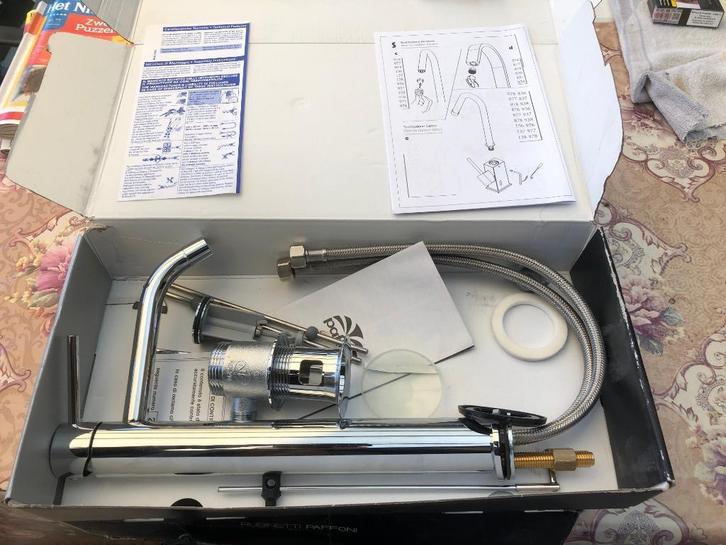 NIEUW 2 kranen NORDICA SOFT , 300 per stuk,nu 199, Doe-het-zelf en Bouw, Sanitair, Kraan, Ophalen